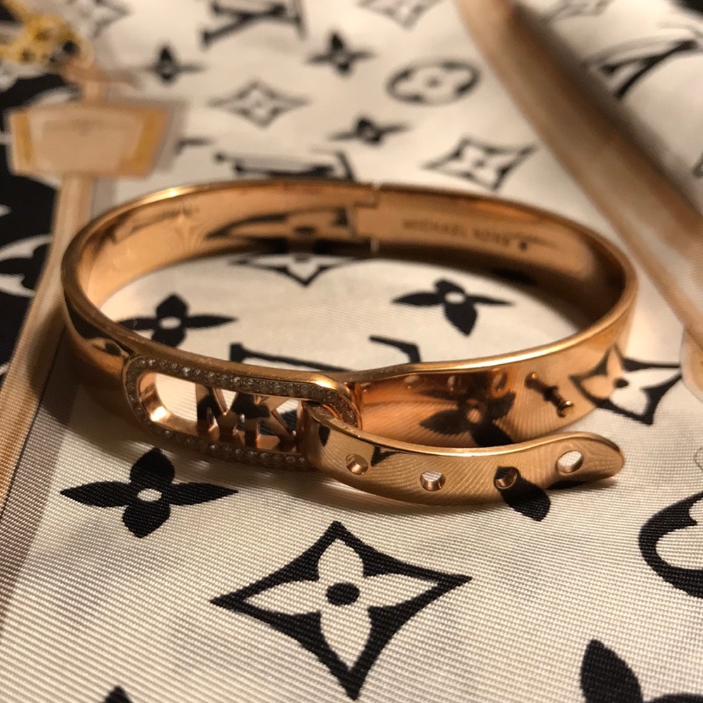 Michael Kors bracelet.